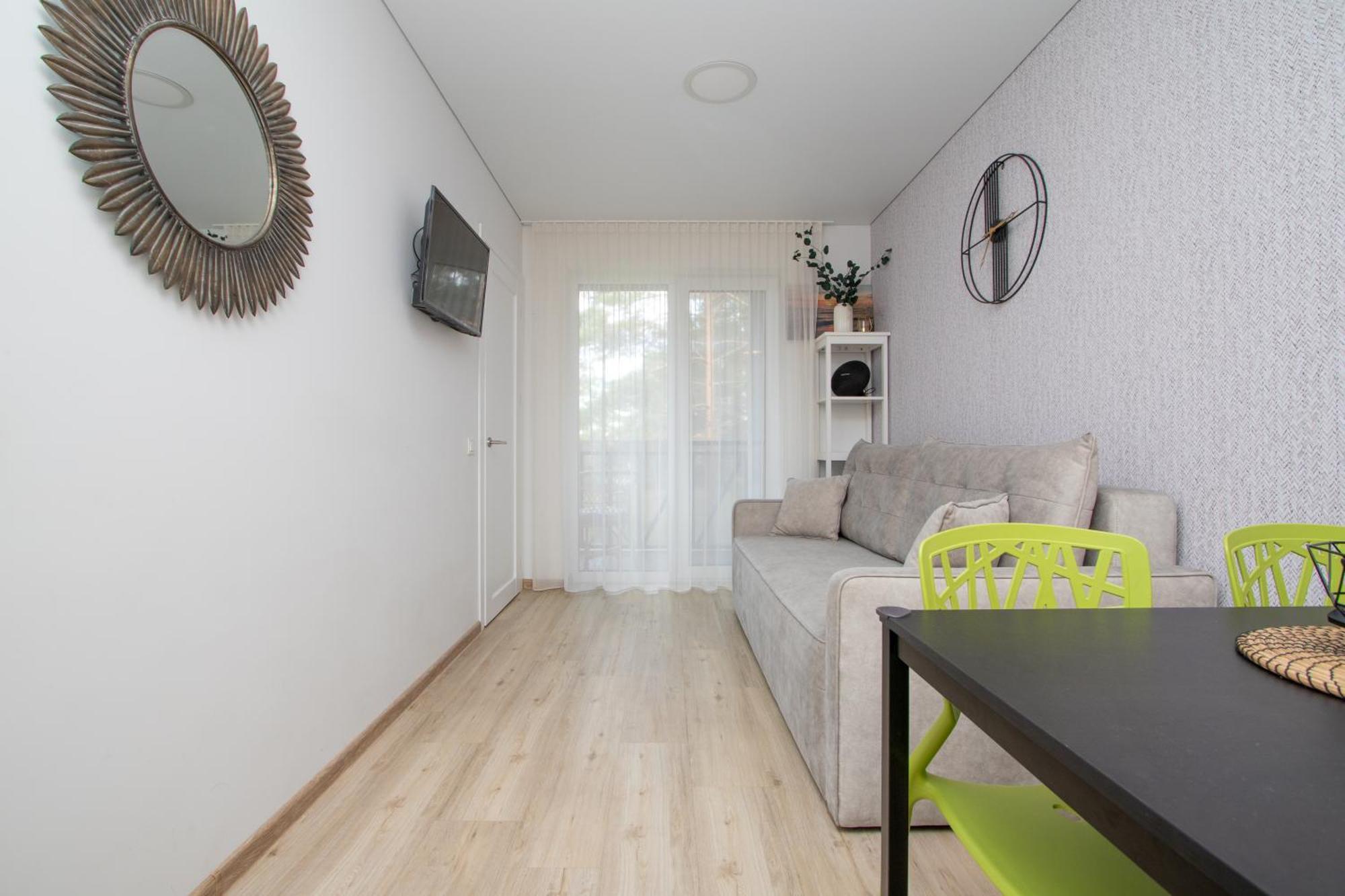 Sunny Pines Apartment Паланга Екстериор снимка