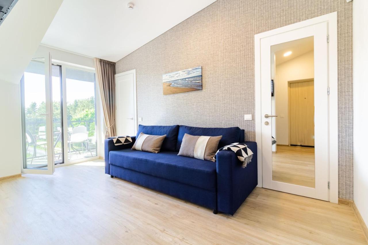 Sunny Pines Apartment Паланга Екстериор снимка